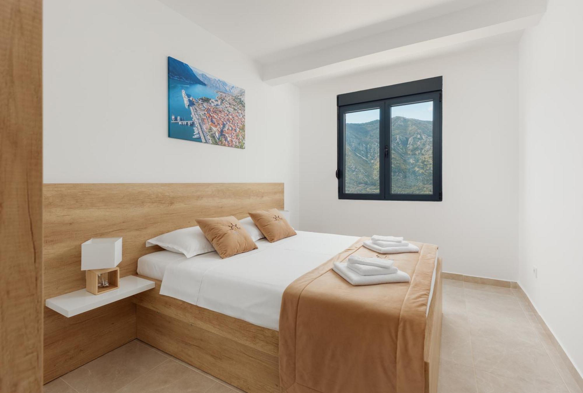 Dm Apartments โกตอร์ ภายนอก รูปภาพ